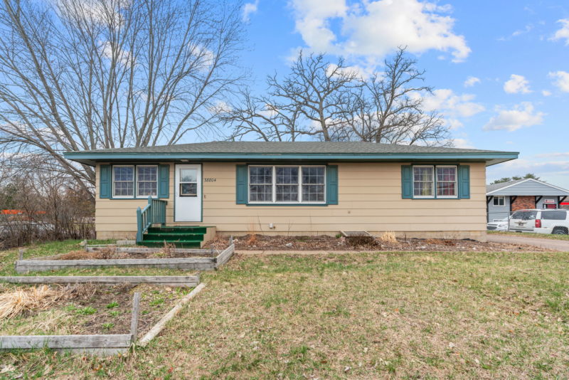 Welcome to the Best of Both Worlds — Residential, Rental & Business