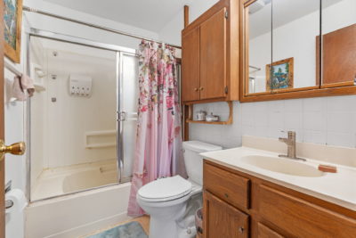 Welcome to the Best of Both Worlds — Residential, Rental & Business