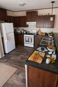 Beautiful Mobile Home in a Quiet and Friendly 55+ Community