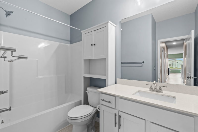 Move-In Ready, One Level Gem! 3-Bd 2-Ba 3-Ga 1462-SF