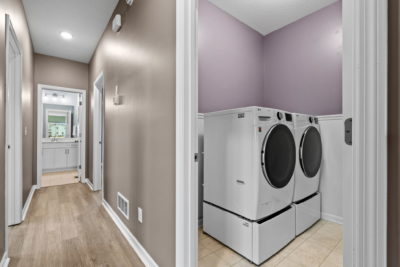 Move-In Ready, One Level Gem! 3-Bd 2-Ba 3-Ga 1462-SF
