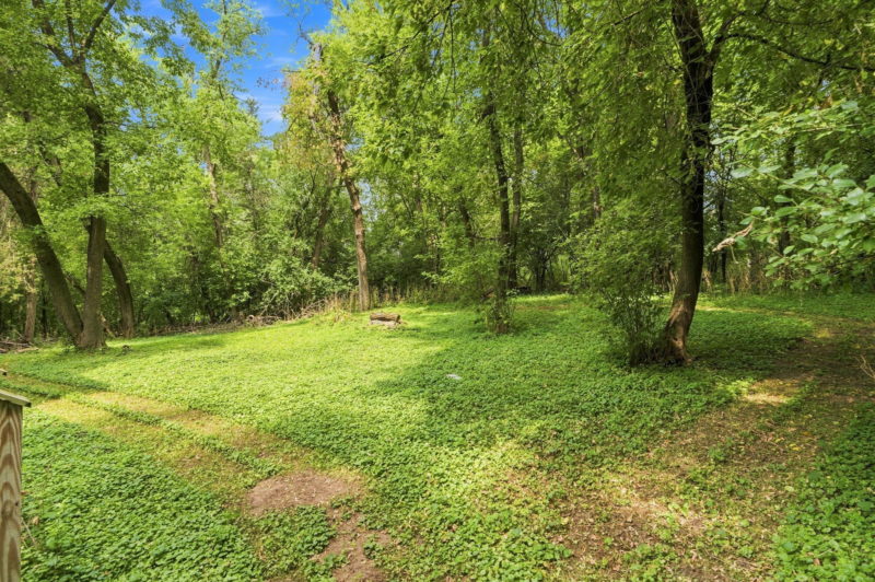 Welcome to Highwood Haven Retreat Nestled In Trees & Natural Wildlife