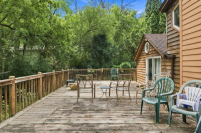 Welcome to Highwood Haven Retreat Nestled In Trees & Natural Wildlife