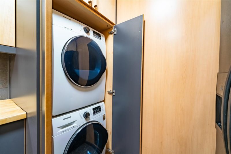 Charming Townhouse Living - Where Comfort Meets Convenience!